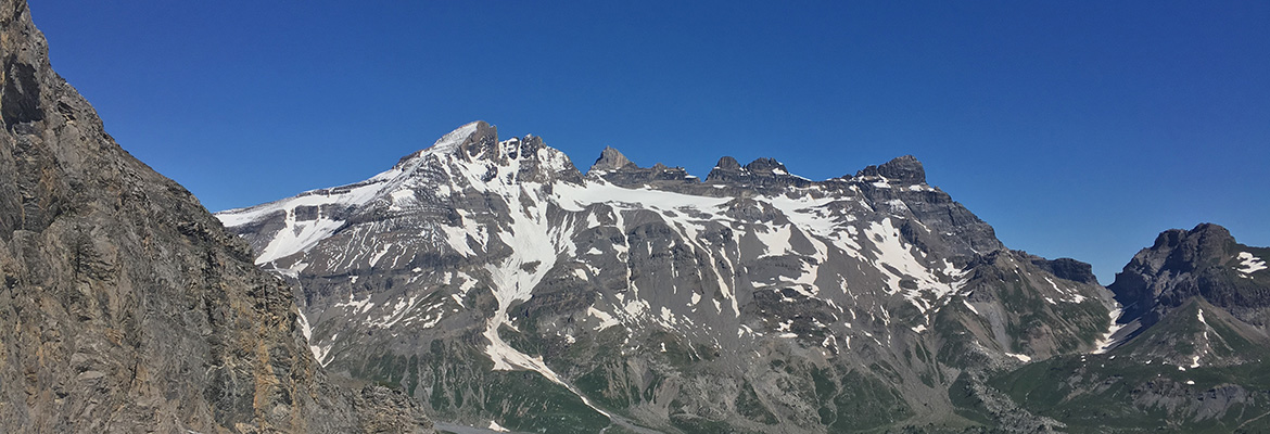 Les Dents du Midi